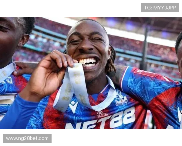 高位压迫成潮流，水晶宫格拉斯纳战术受赞誉